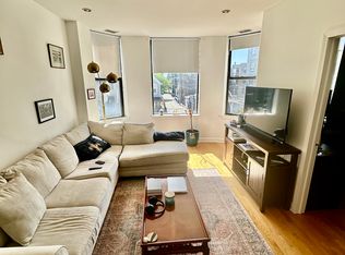 1143 N Mozart St APT 2F, Chicago, IL 60622