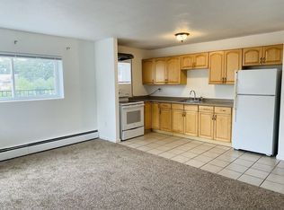 185 Grove St APT 5, Boston, MA 02132