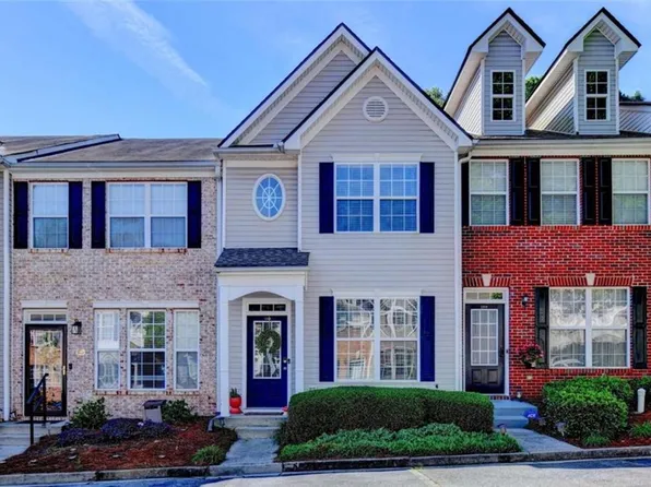1364 Penhurst Dr, Lawrenceville, GA 30043