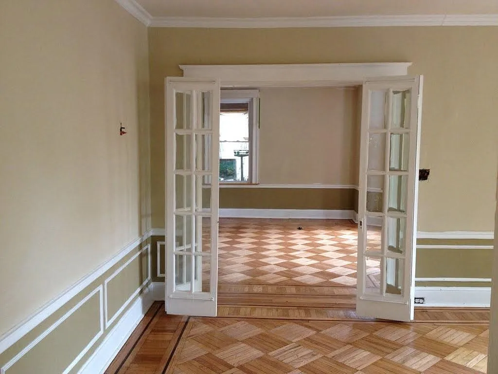 331 E University Parkway — Photo 3