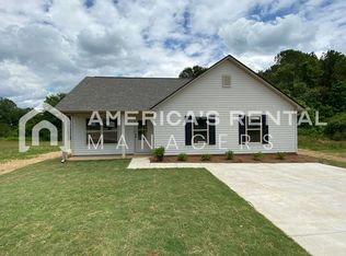 314 Sunlight Cir, Talladega, AL 35160