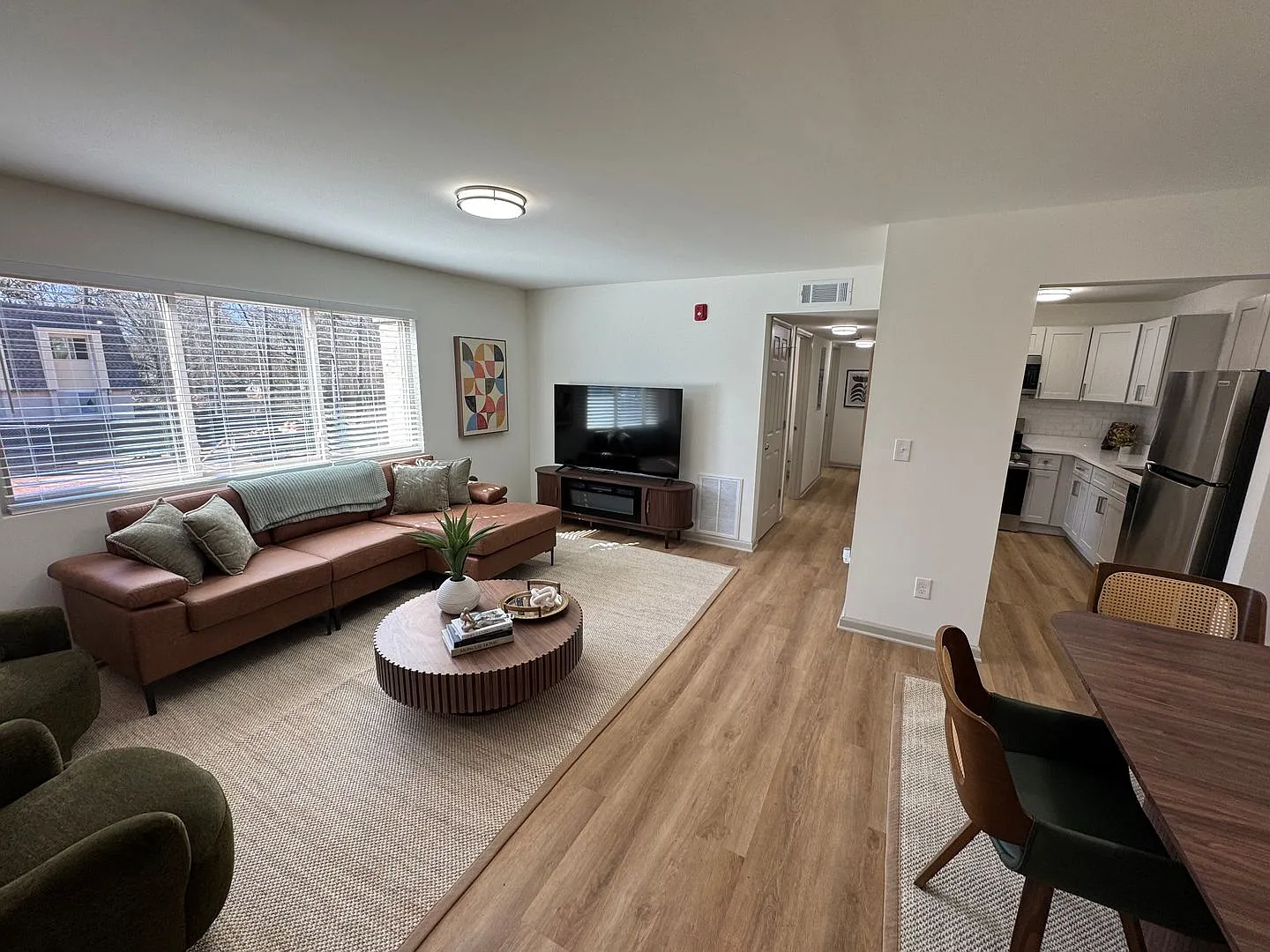 Park West Apartment Homes — Photo 3