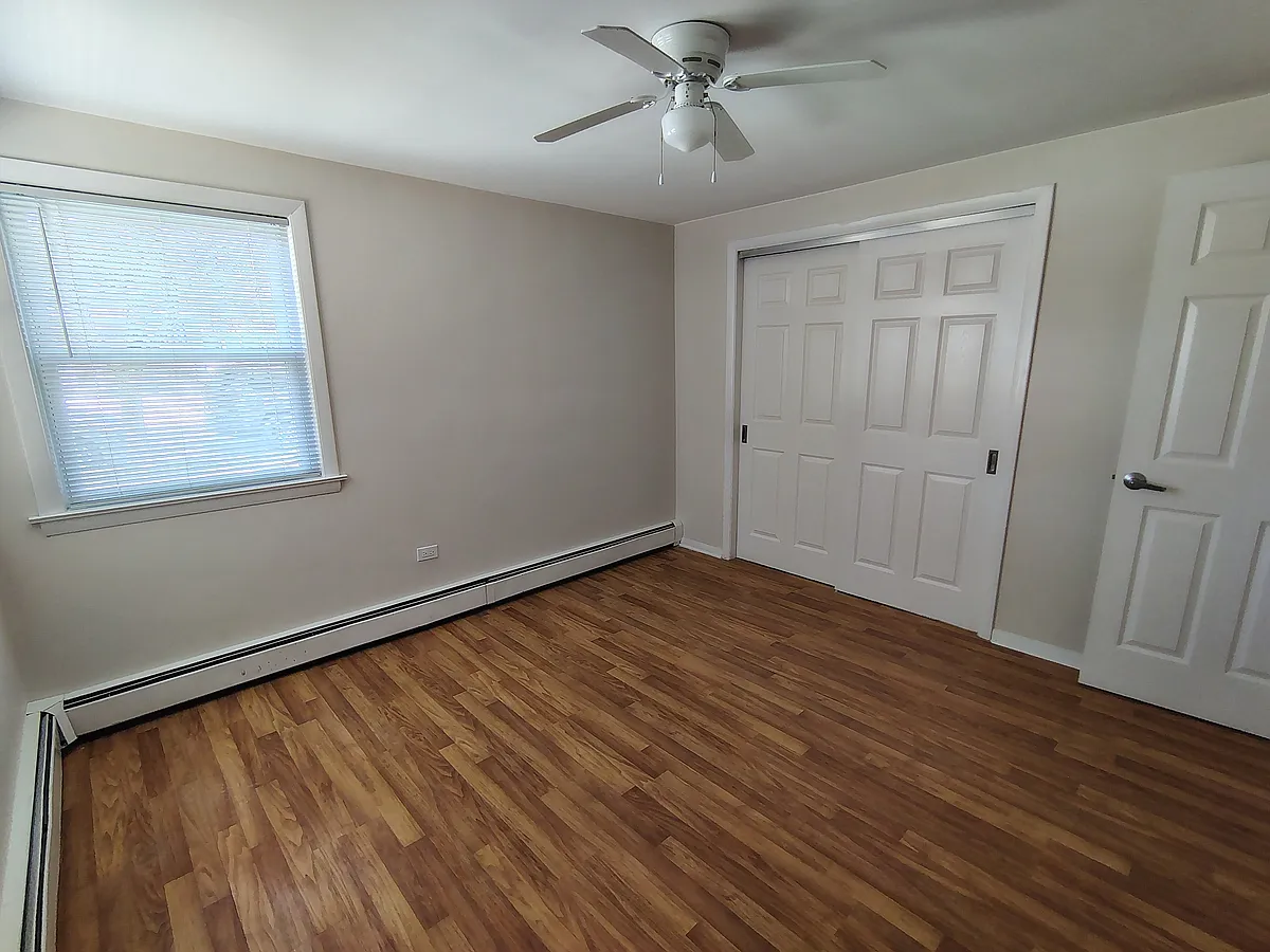 Building Photo - 7645 W Irving Park Rd #1N