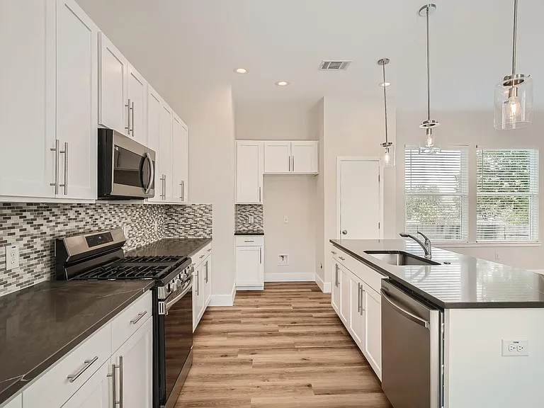 6919 Bethune Ave #B — Photo 8