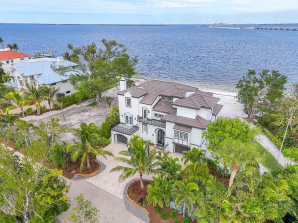 1004 Bayview Dr, Sanibel, FL 33957