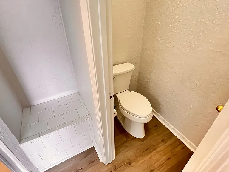 3043 Antique Oaks Cir #170 — Photo 33