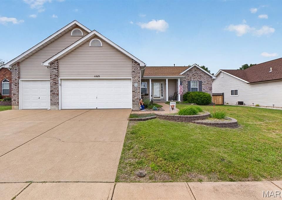 1st image of 1169 Hickory Ridge Trl