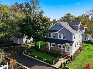 35 Hamilton Avenue, Leonardo, NJ 07737