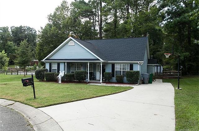 1st image of 6312 Summer Oaks Dr