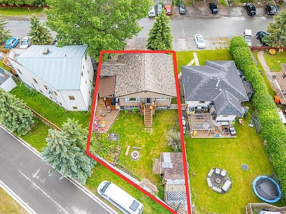 4th image of 1306 1st Ave