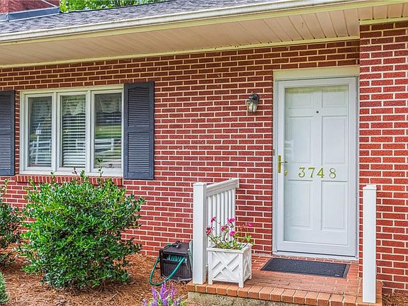 3rd image of 3748 Prides Rd