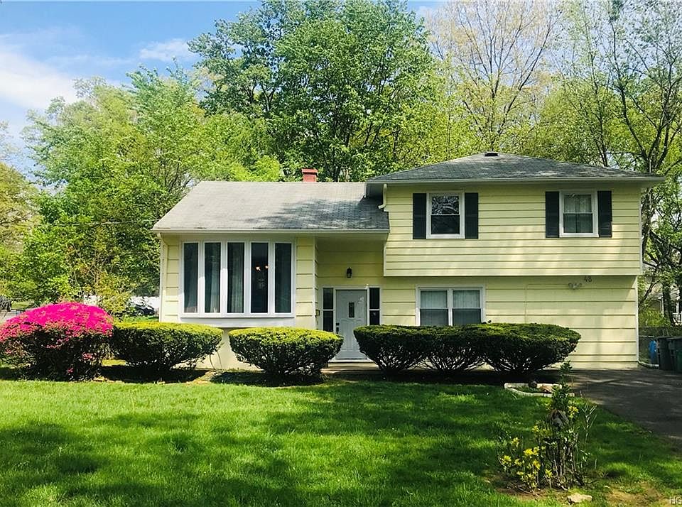 1st image of 48 Kenwood Ln