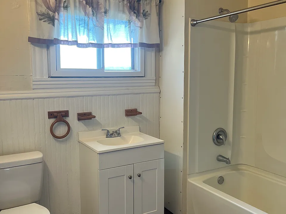 388 Logan Ave #2