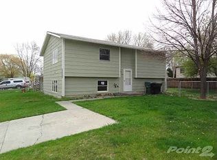 3822 Cambridge Dr, Billings, MT 59101