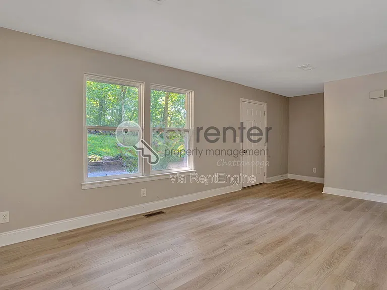 1461 Palisades Rd — Photo 6