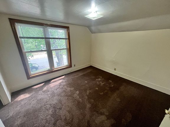 2nd image of 1220 Garfield Ave