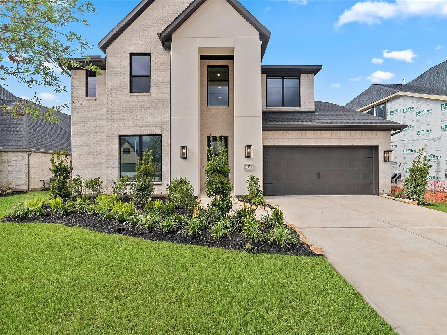 4 bed, 3.5 bath, $4,500 — Photo 2