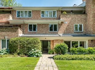 55 Whitemarl Dr #10, Ottawa, ON K1L8J9