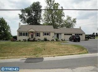 328 Hoffmansville Rd, Bechtelsville, PA 19505