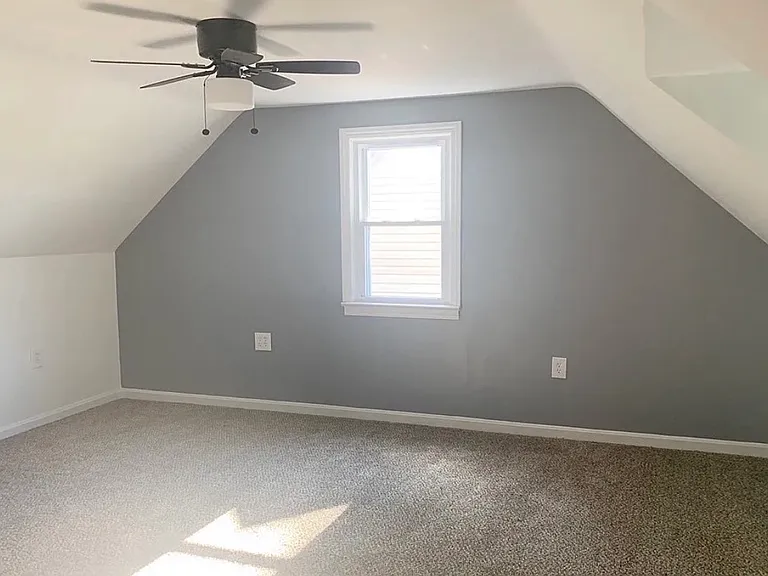 21302 Gardenview Dr — Photo 7