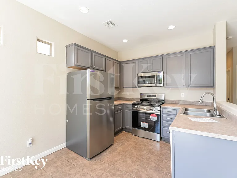 9125 Watermelon Seed Ave — Photo 5