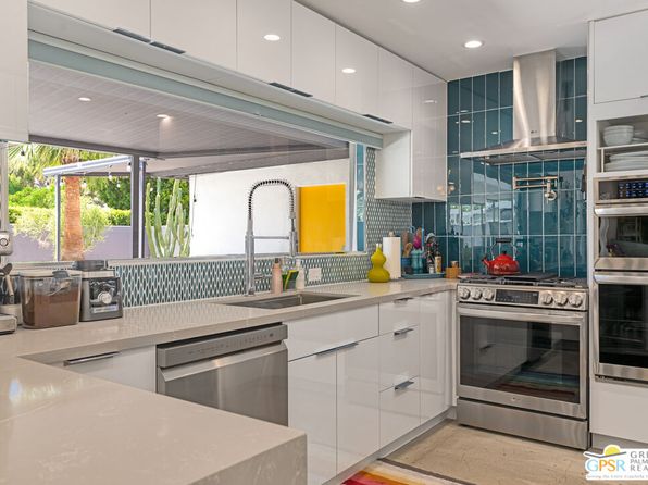 1405 E Tachevah Dr, Palm Springs, CA 92262