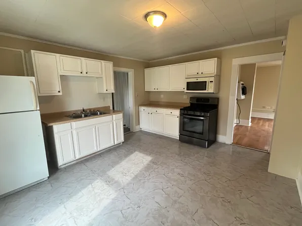 220 1/2 Grove St, Richwood, OH 43344