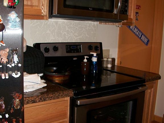 3rd image of 4936 Sugartree Dr