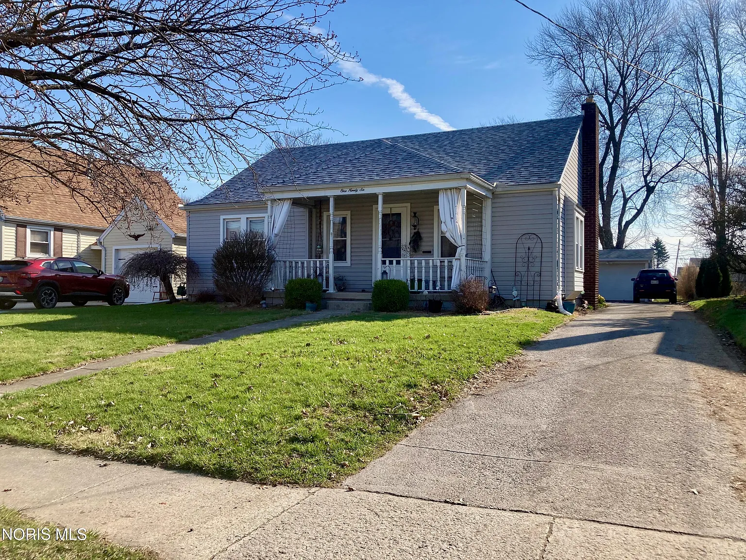 196 Sheffield St photo 1