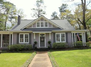 1203 Pinehurst Pl, Jackson, MS 39202