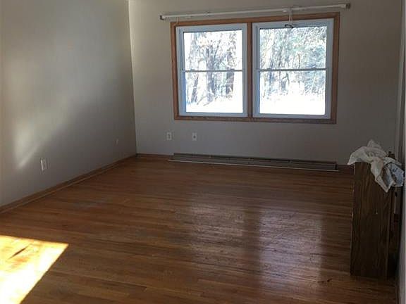 2nd image of 637 Senn Dr