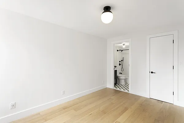 Rented by Oxford Property Group | media 21