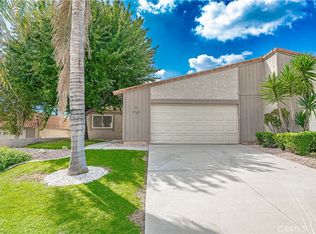 5765 Falling Leaf Ln, Riverside, CA 92509
