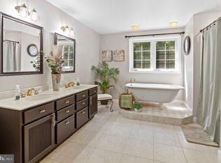 3564 Edgemont St, Edgewater, MD 21037