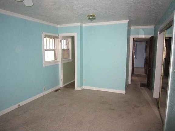 2nd image of 416 5th Ave S