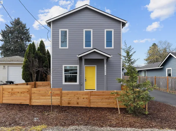 10482 SE Liebe St Unit A, Portland, OR 97266