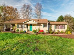 10 Ballard Rd, Weaverville, NC 28787