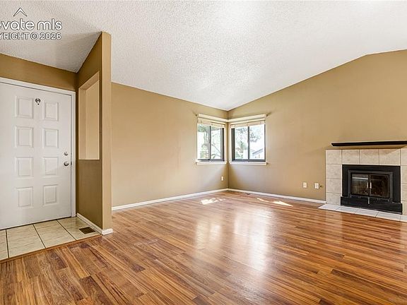 5th image of 4875 Bluestem Dr