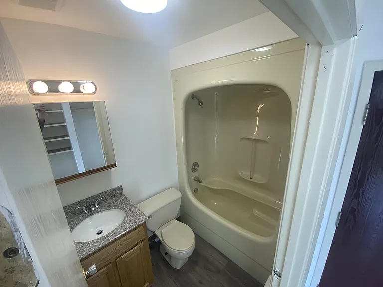 218 Leith St #202 — Photo 5