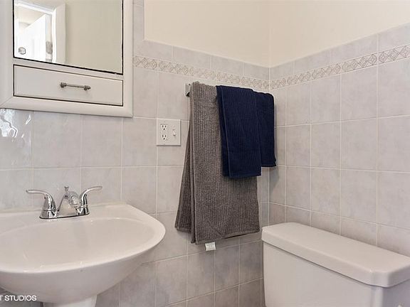 5th image of 5325 W Winnemac Ave APT 2F