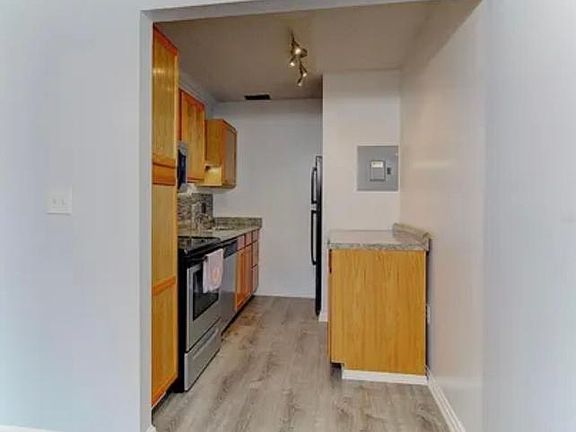 3rd image of 15320 SW 106th Ter #203