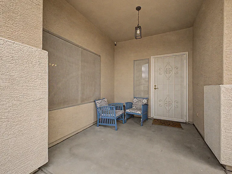 1117 N 93rd Pl — Photo 3