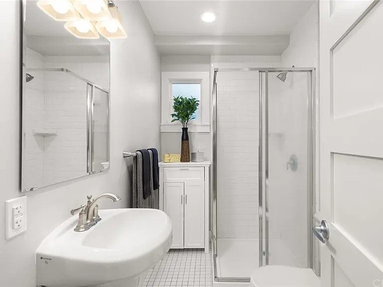 1111 Oleander Ave — Photo 22