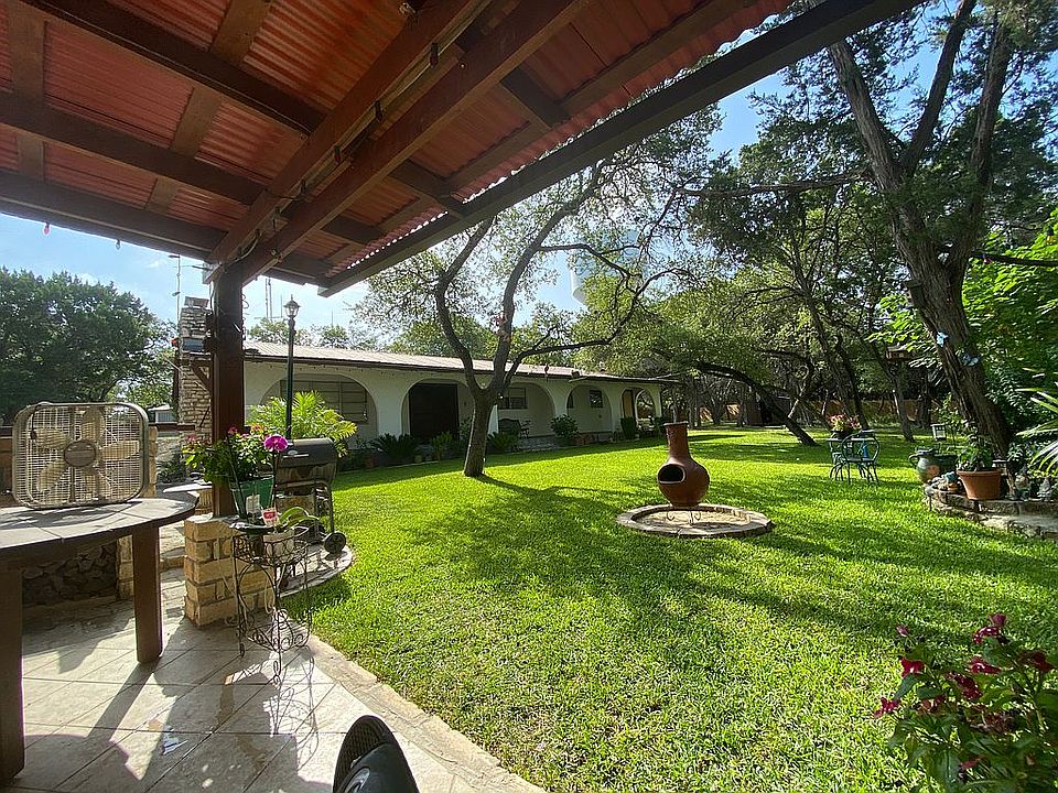 1st image of 374 Canyon Bnd