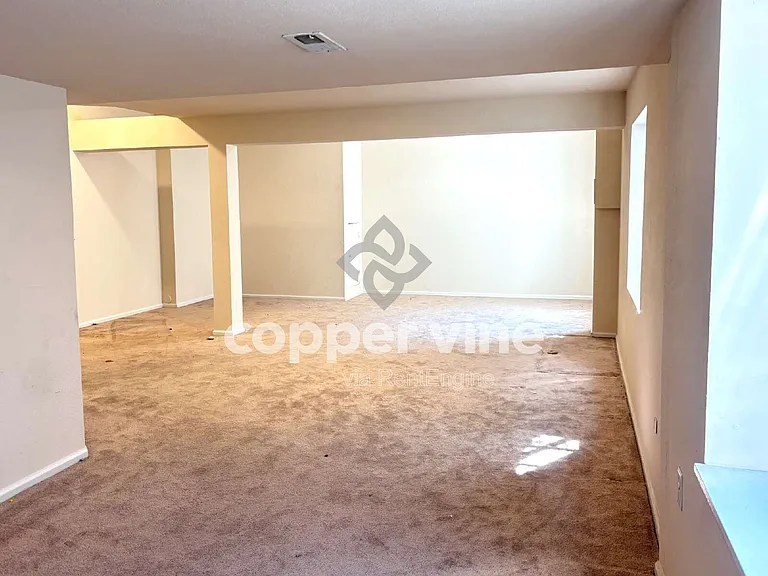 13403 Antlers St — Photo 32