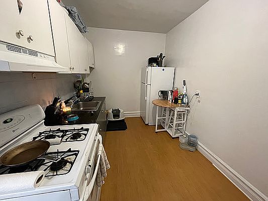 5th image of 2835 41st St APT C4