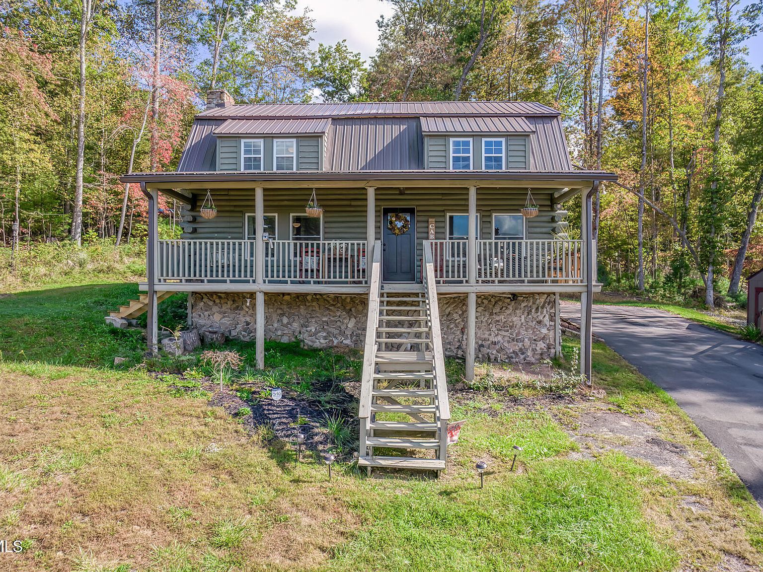 214 Oak Hills Ln, Mountain City, TN 37683 | MLS #9986962 | Zillow
