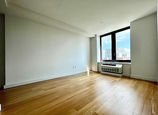3rd image of 409 Eastern Pkwy #602A
