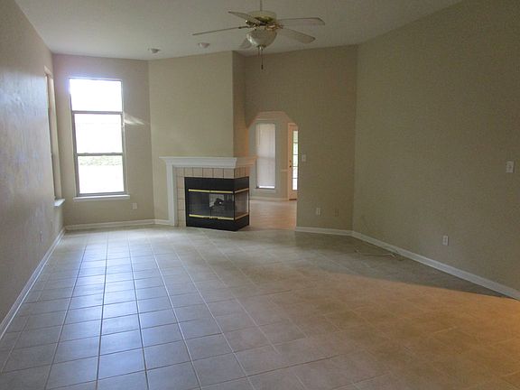 2nd image of 3470 Welwyn Way