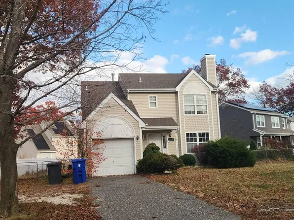 1204 Echo Pl, Toms River, NJ 08755